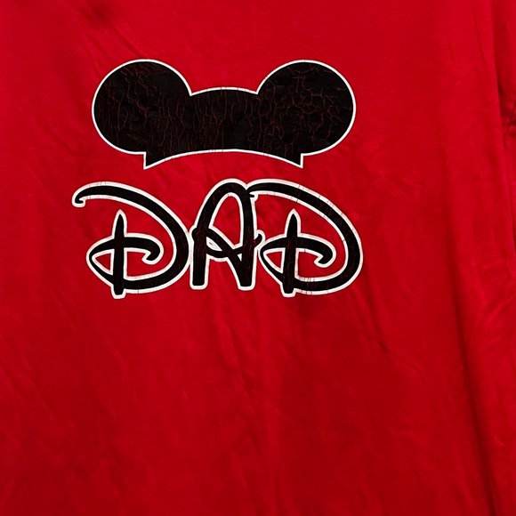 DISNEY Mickie mouse “. DAD” Short sleeve red t-shirt/size 2XL - Picture 3 of 4